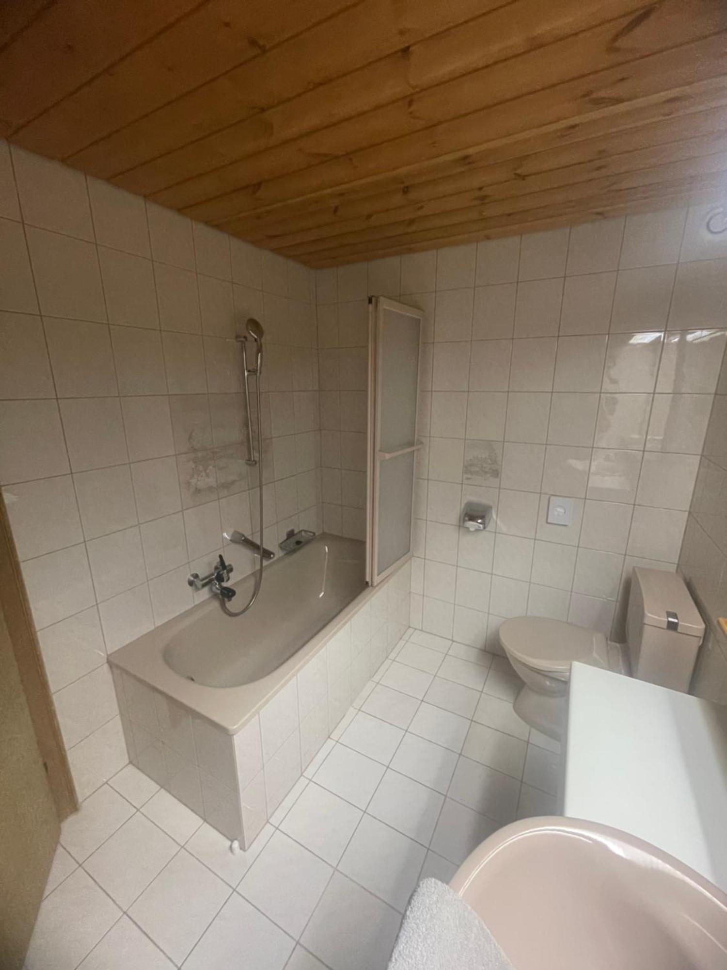 Hotel Edi Замнаун Экстерьер фото